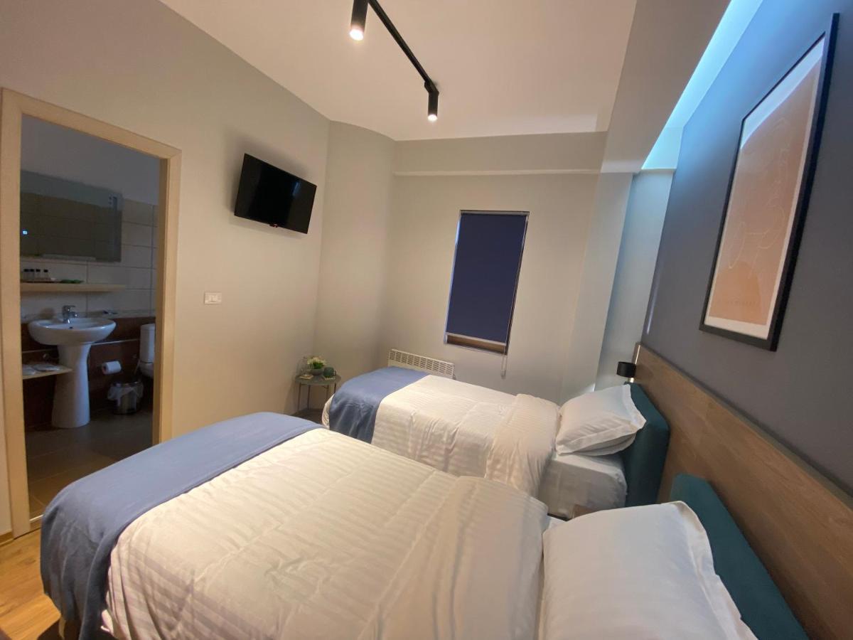 Dutch House Hotel